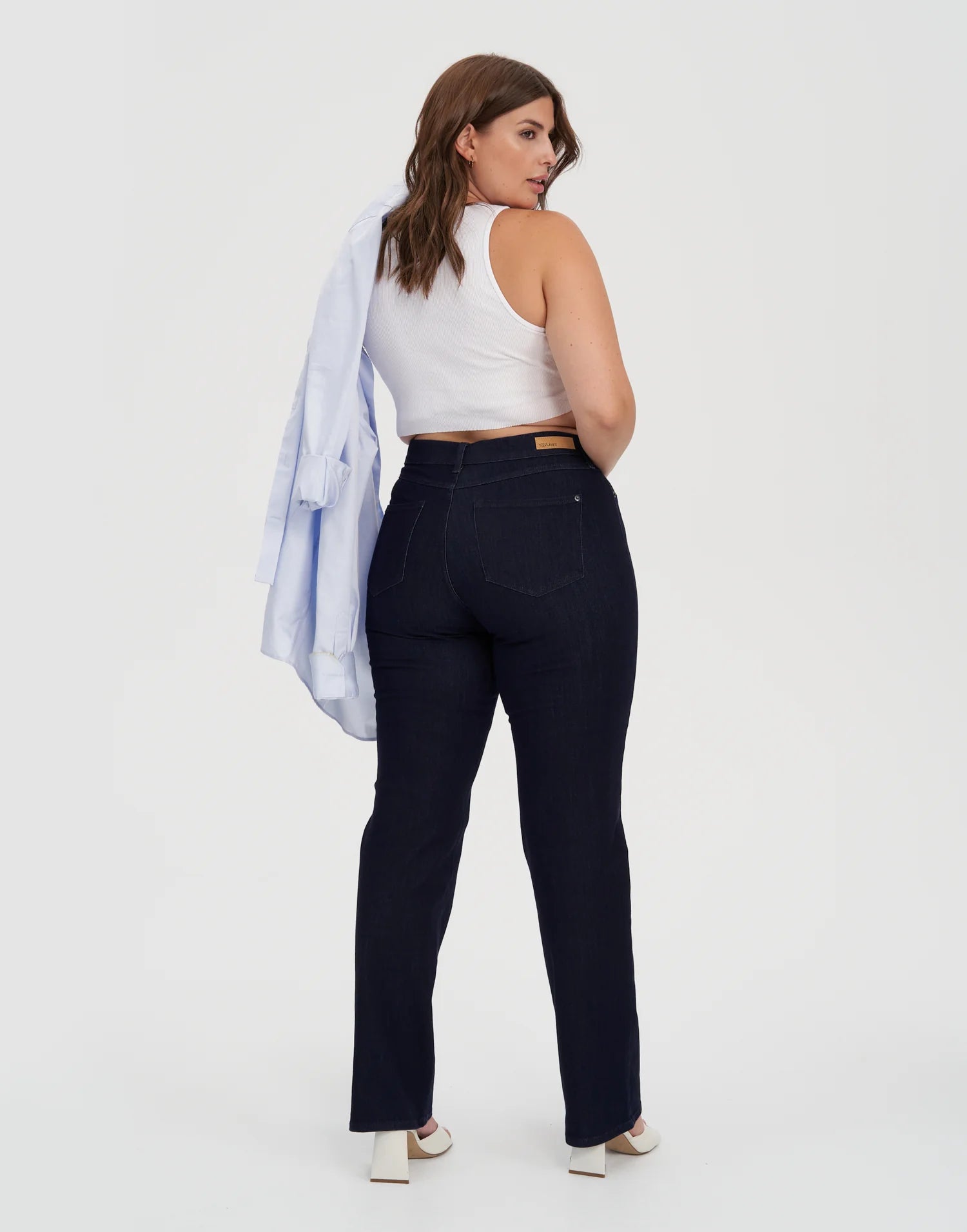 Yoga Jeans - Chloe Classic Rise Straight Jean in Prague