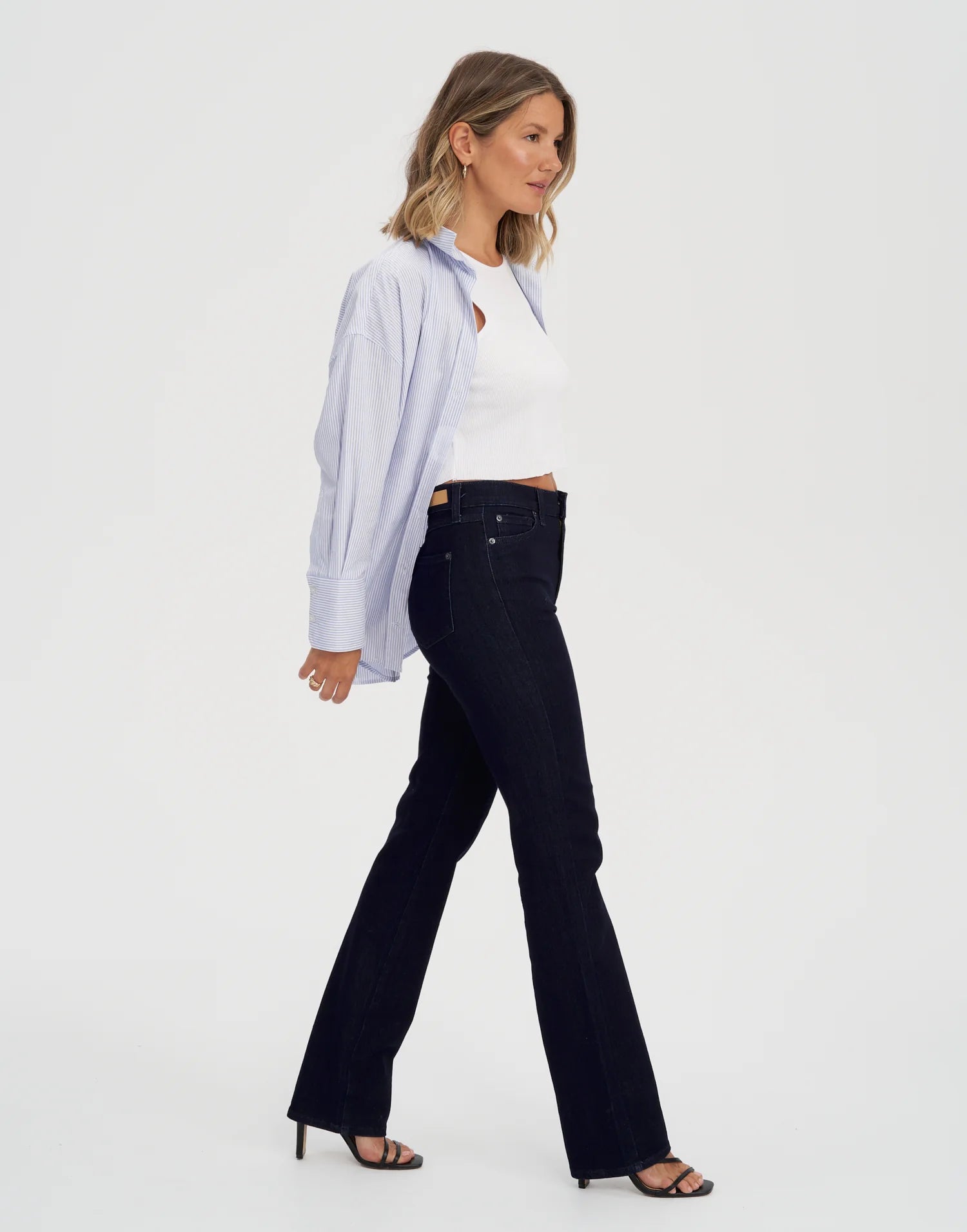 Yoga Jeans - Chloe Classic Rise Straight Jean in Prague