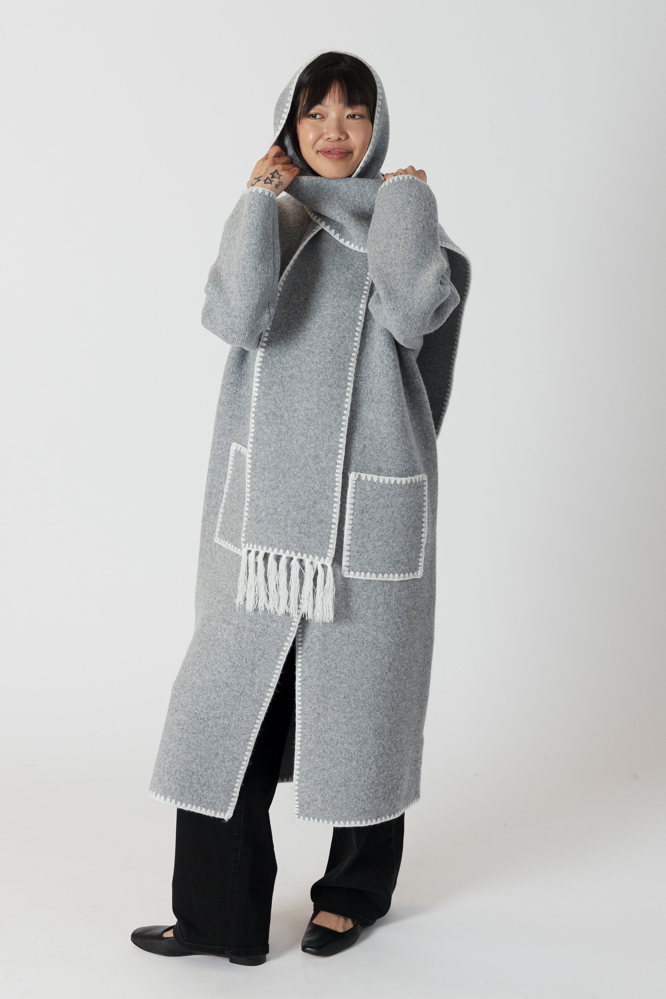Lyla & Luxe - Delaney - Long Coat w/ Scarf Whip Stitch in Medium Grey