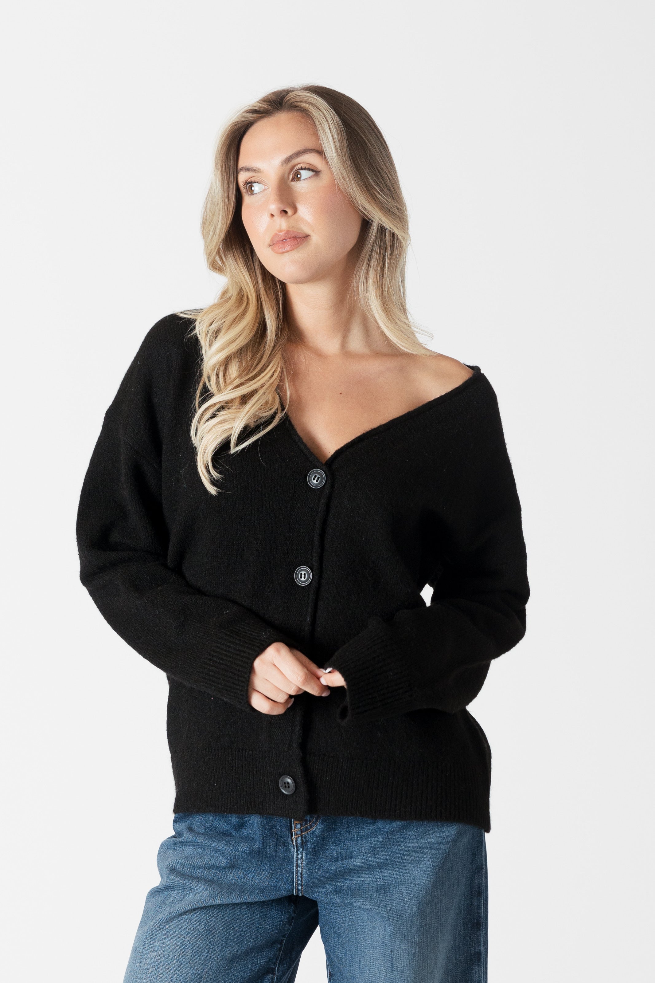 Lyla & Luxe - Roman - Eco Lightweight Cardigan in Black