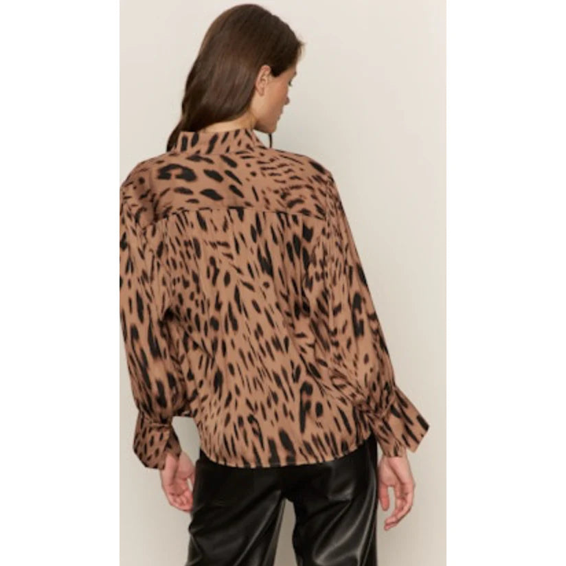 Sanctuary - Rebel Button Front Top in Mocha Leo