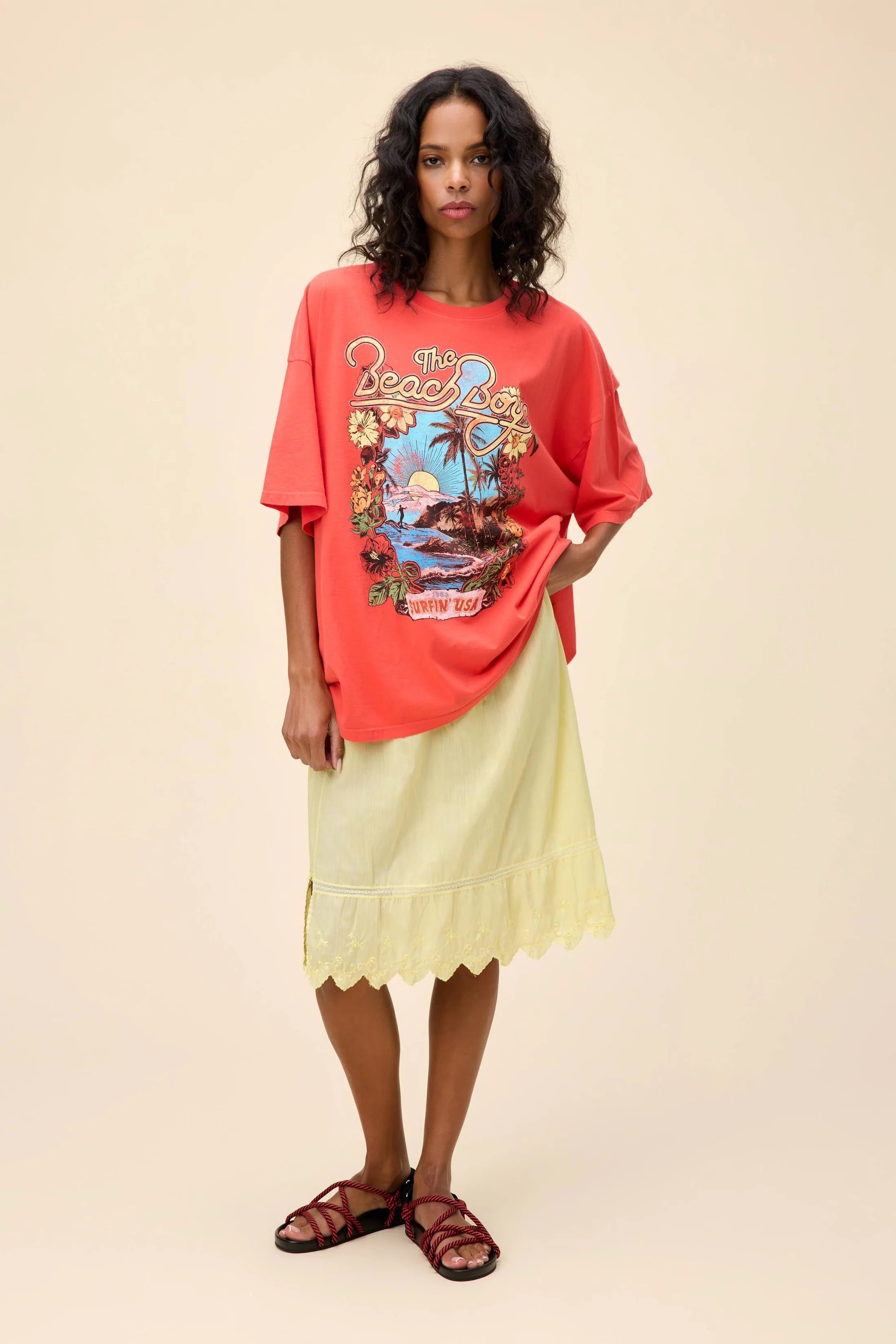 DAYDREAMER - The Beach Boys Surfin USA 1963 in Radiant Watermelon