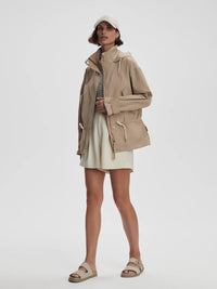 Varley - Rema Short Rain Jacket in Light Taupe
