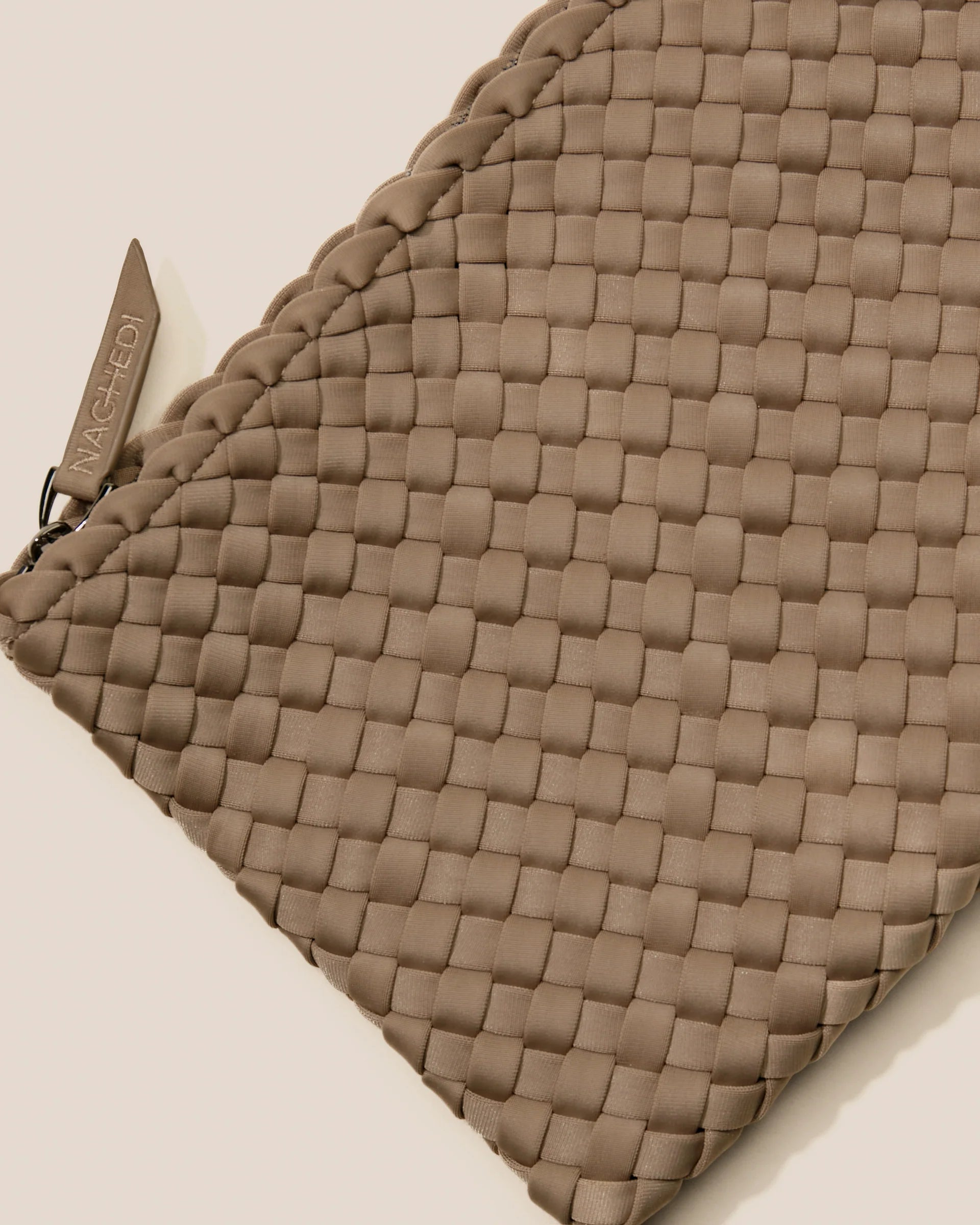 NAGHEDI - St. Barths Medium Tote in Cashmere