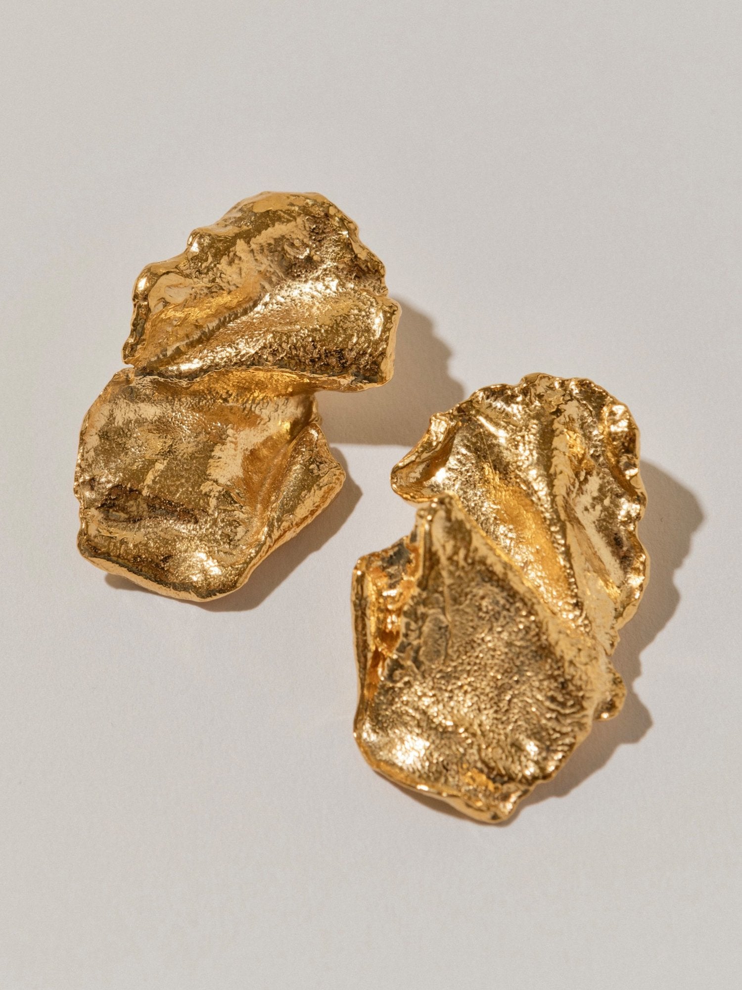 Pamela Card - The Dolce Vita Earrings in Gold