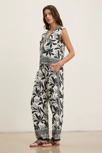 Velvet - Claudia - Fiji Print Pant in Black