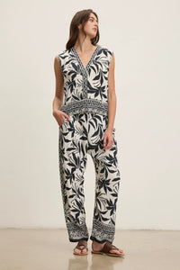 Velvet - Claudia - Fiji Print Pant in Black
