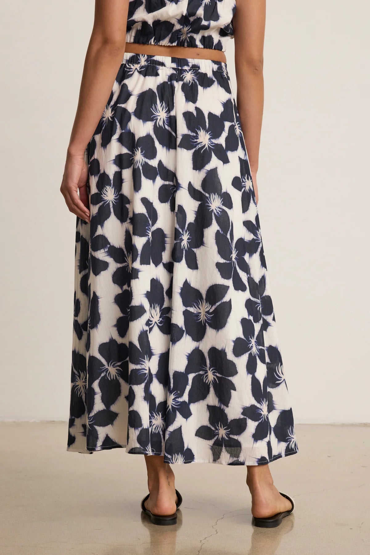Velvet - Jess - Printed Voile Skirt in Asul