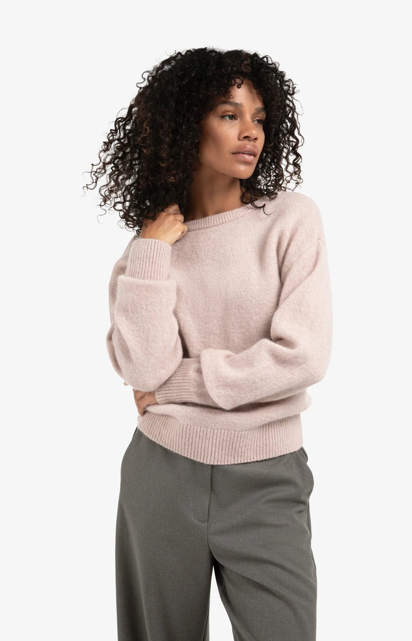 YAYA - V-Neck at Back Sweater in Shadow Grey Pink