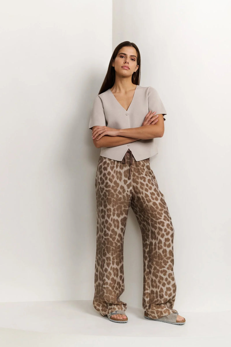 YAYA - Woven Printed Wide Leg Trousers in Milk Brown Desin