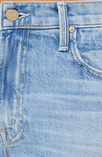 MOTHER - Mid Rise Rambler Zip Ankle Fray in Comeback Kid