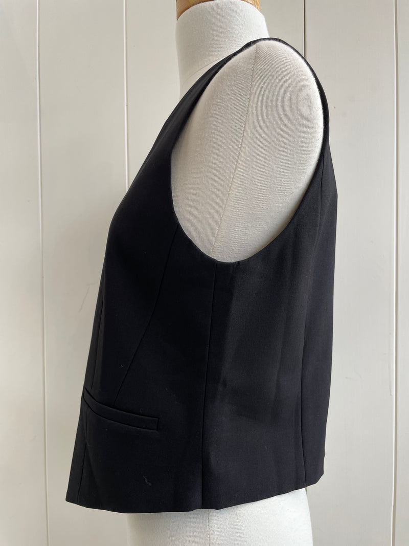 Meilleur Moment - Minimalist Vest in Black