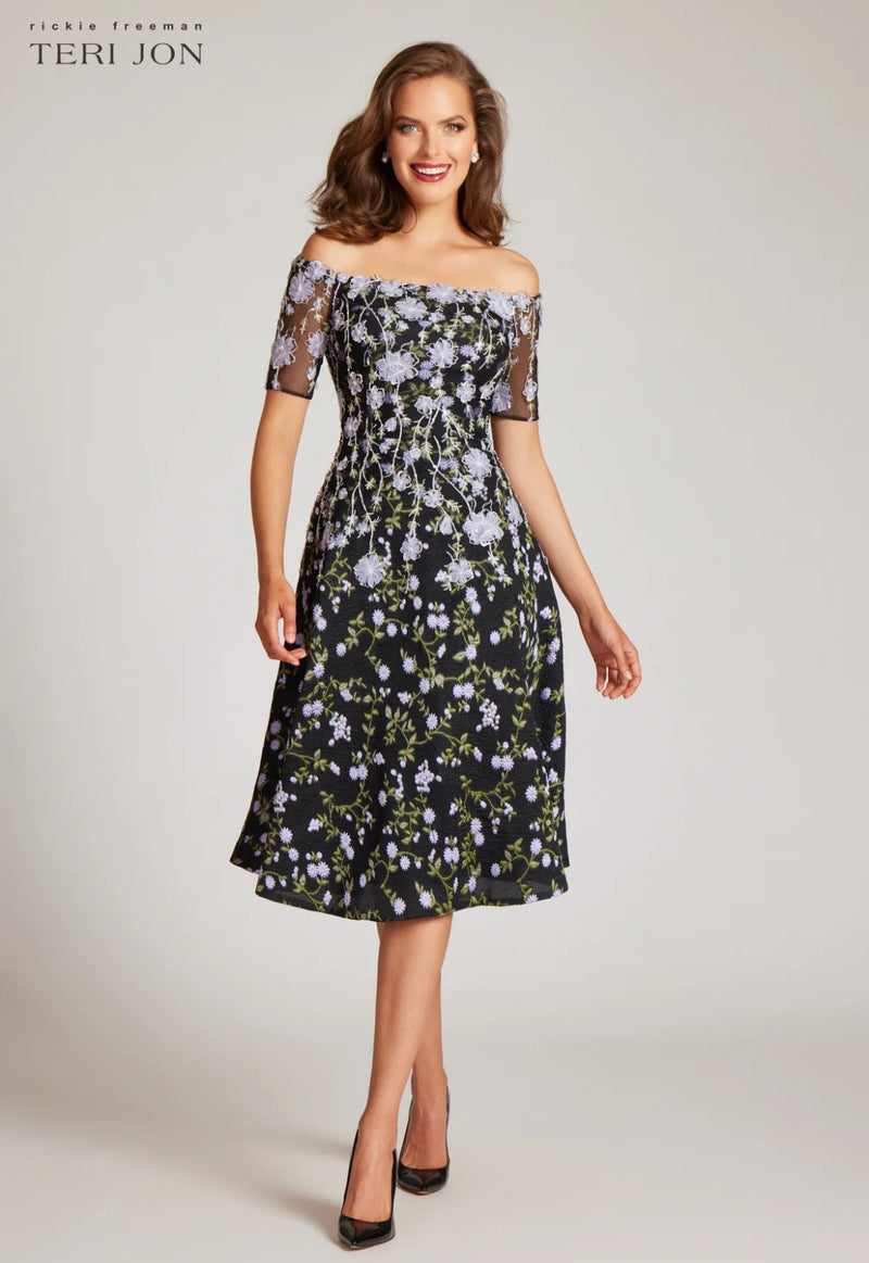 TERI JON - 3D Embroidered Tulle With Flower And Beading in Black Multi Bernstein & Gold TERI JON - 3D Embroidered Tulle With Flower And Beading in Black Multi Bernstein & Gold