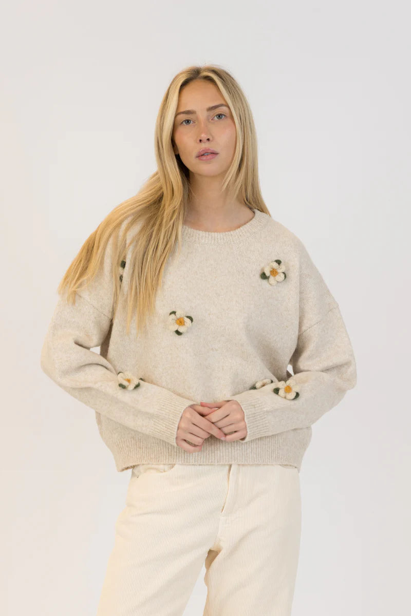 Lyla & Luxe - Holly Flower Crewneck Pullover in Oatmeal