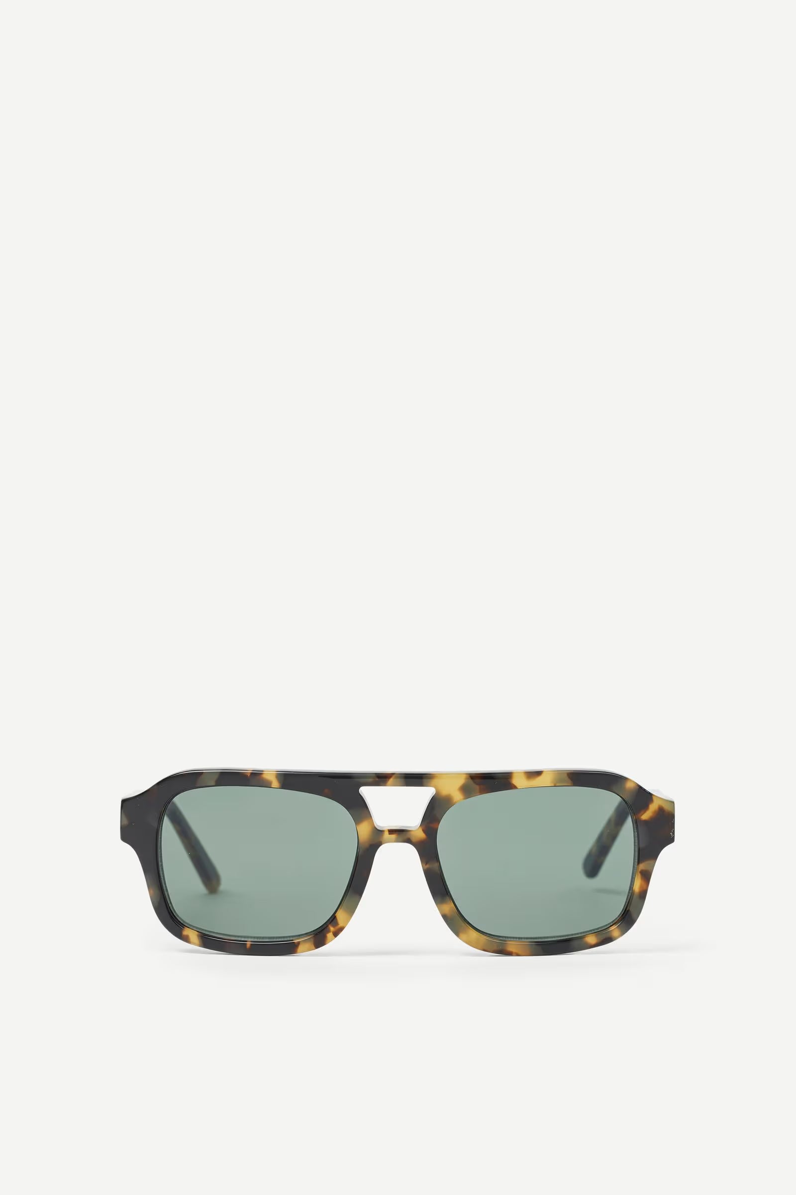 Samsøe Samsøe - Saloyd Sunglasses in Yellow Tortoise