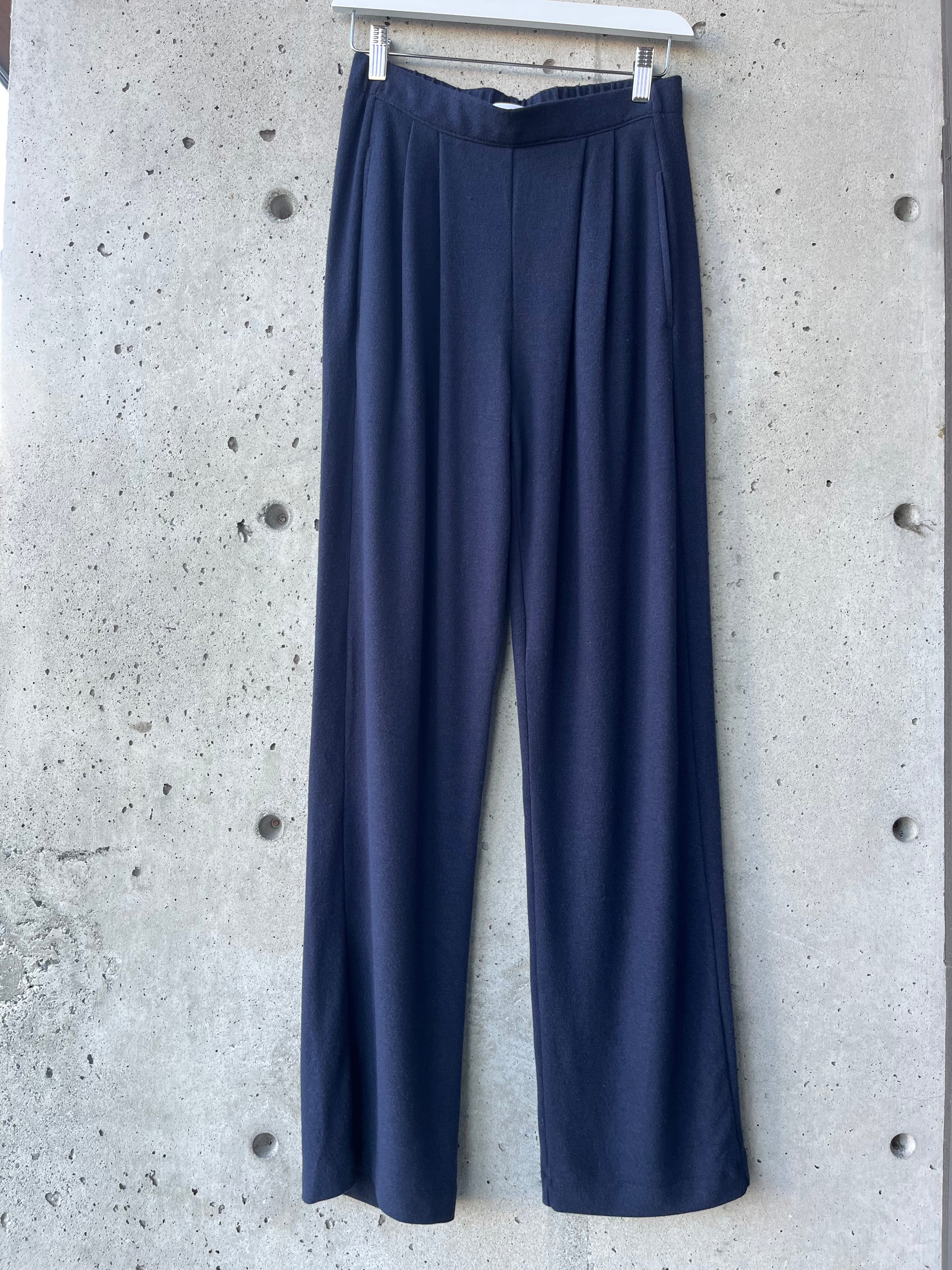 Velvet - Eliya - Kashmir Knit Pant in Navy