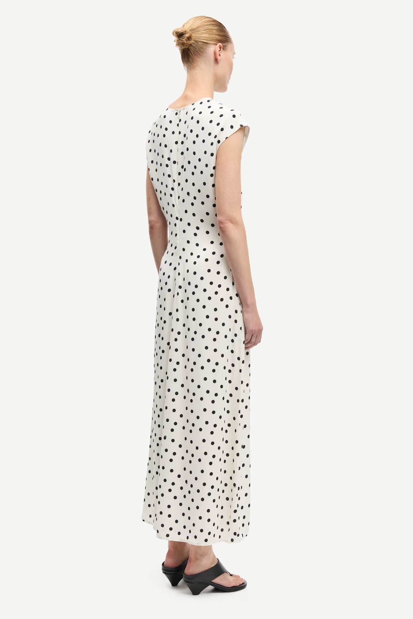 Samsøe Samsøe - Sapoppy Dress in Drifting Dots Egret