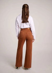 Yoga Jeans - Lily Wide High Rise in Aurora Brown