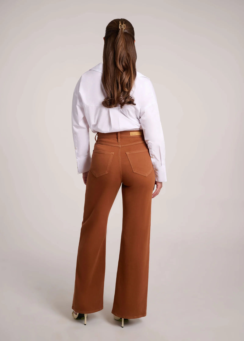 Yoga Jeans - Lily Wide High Rise in Aurora Brown