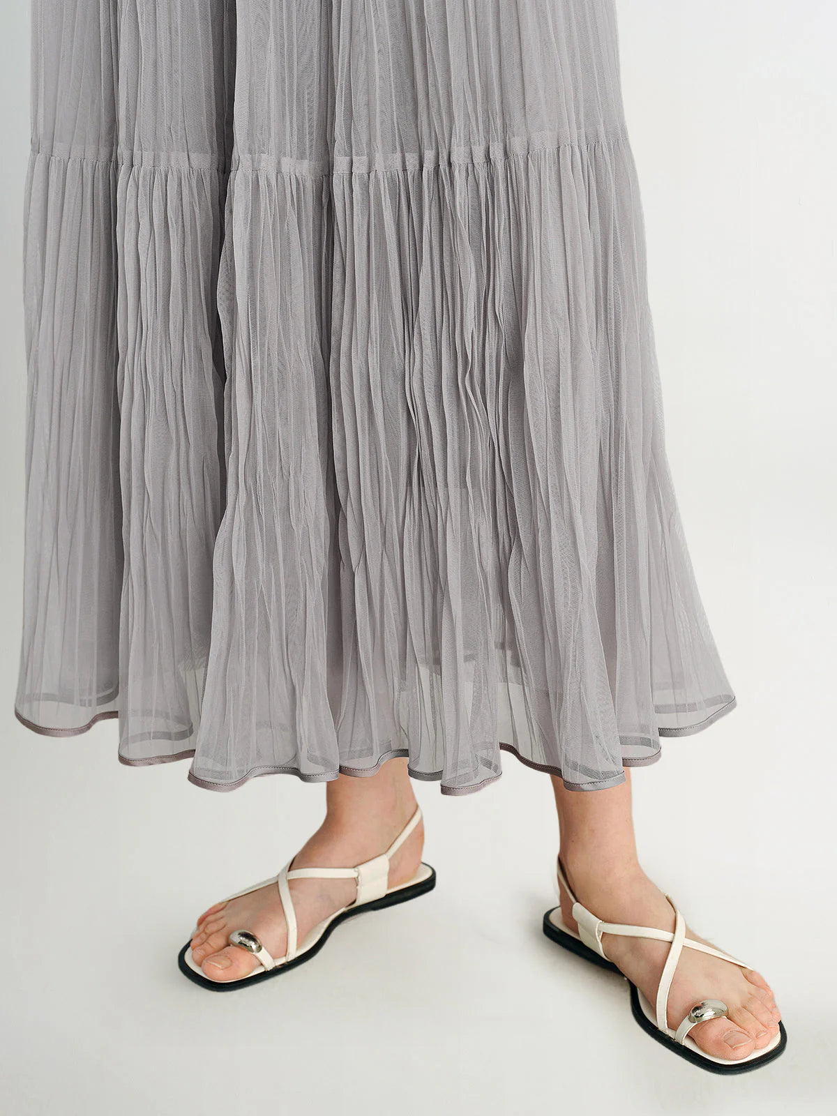 Meilleur Moment - Pleated Maxi Skirt in Light Gray