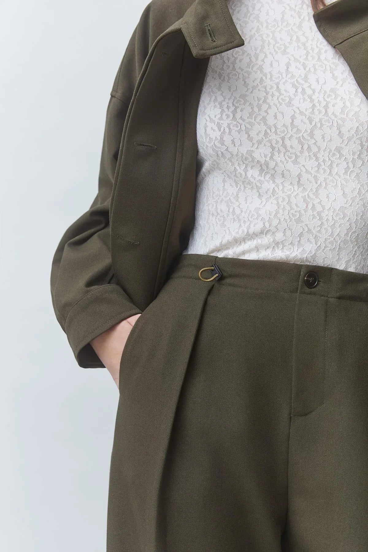 Suncoo - Jio Pant in Kaki