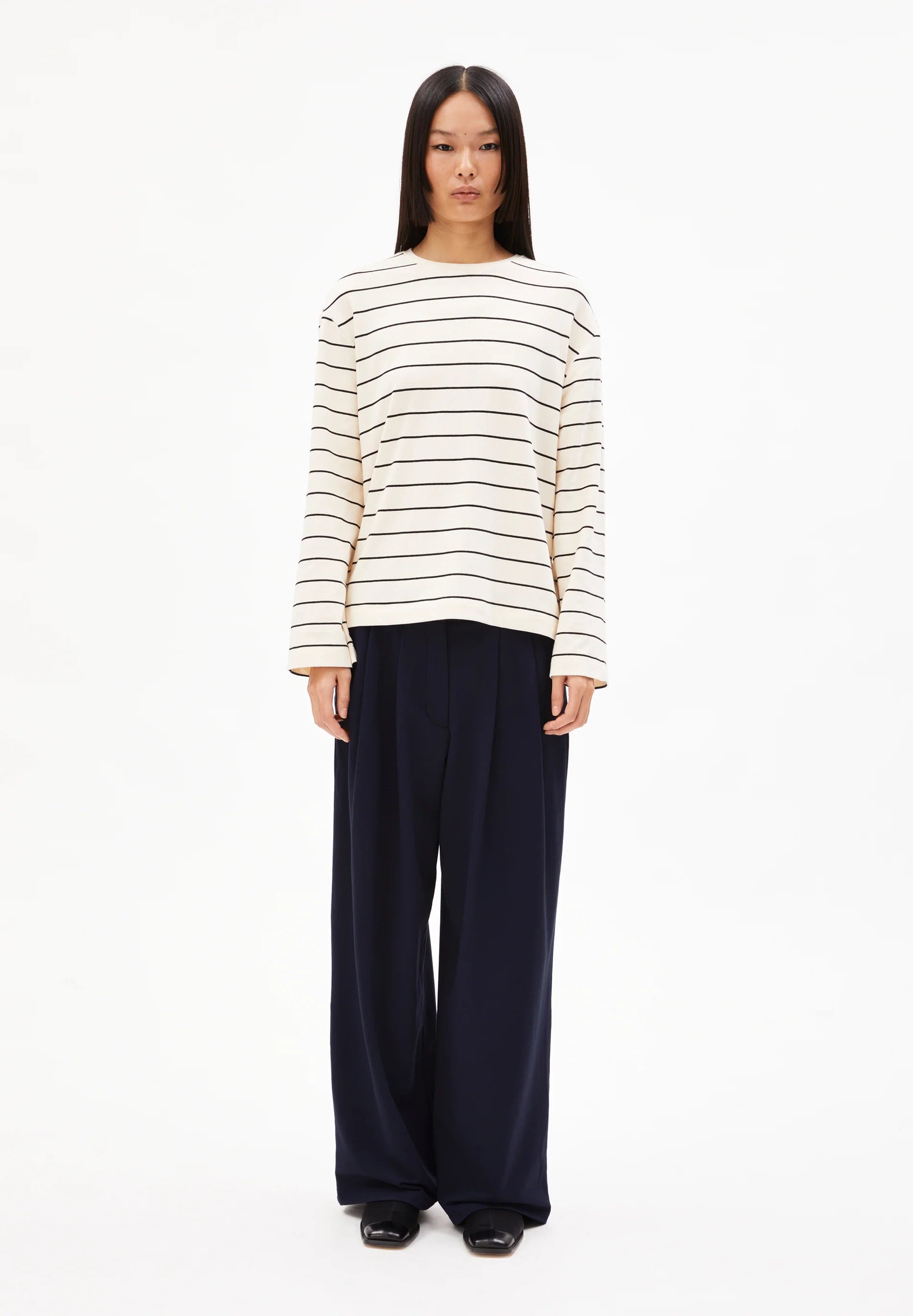 ArmedAngels - Marynaa Fine Stripe Long Sleeve Shirt in Oatmilk/Black