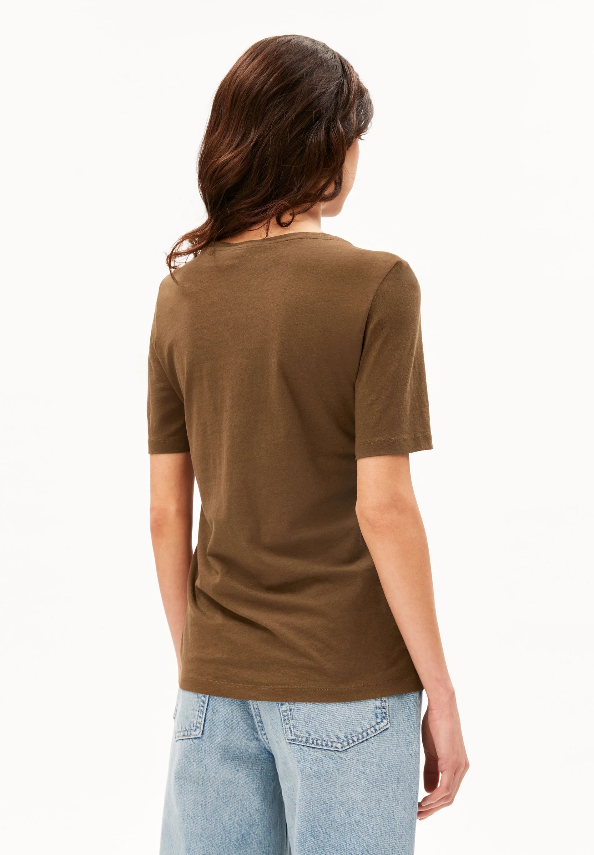 ArmedAngels - Lualaa Linen Blend T-Shirt in Dried Palm