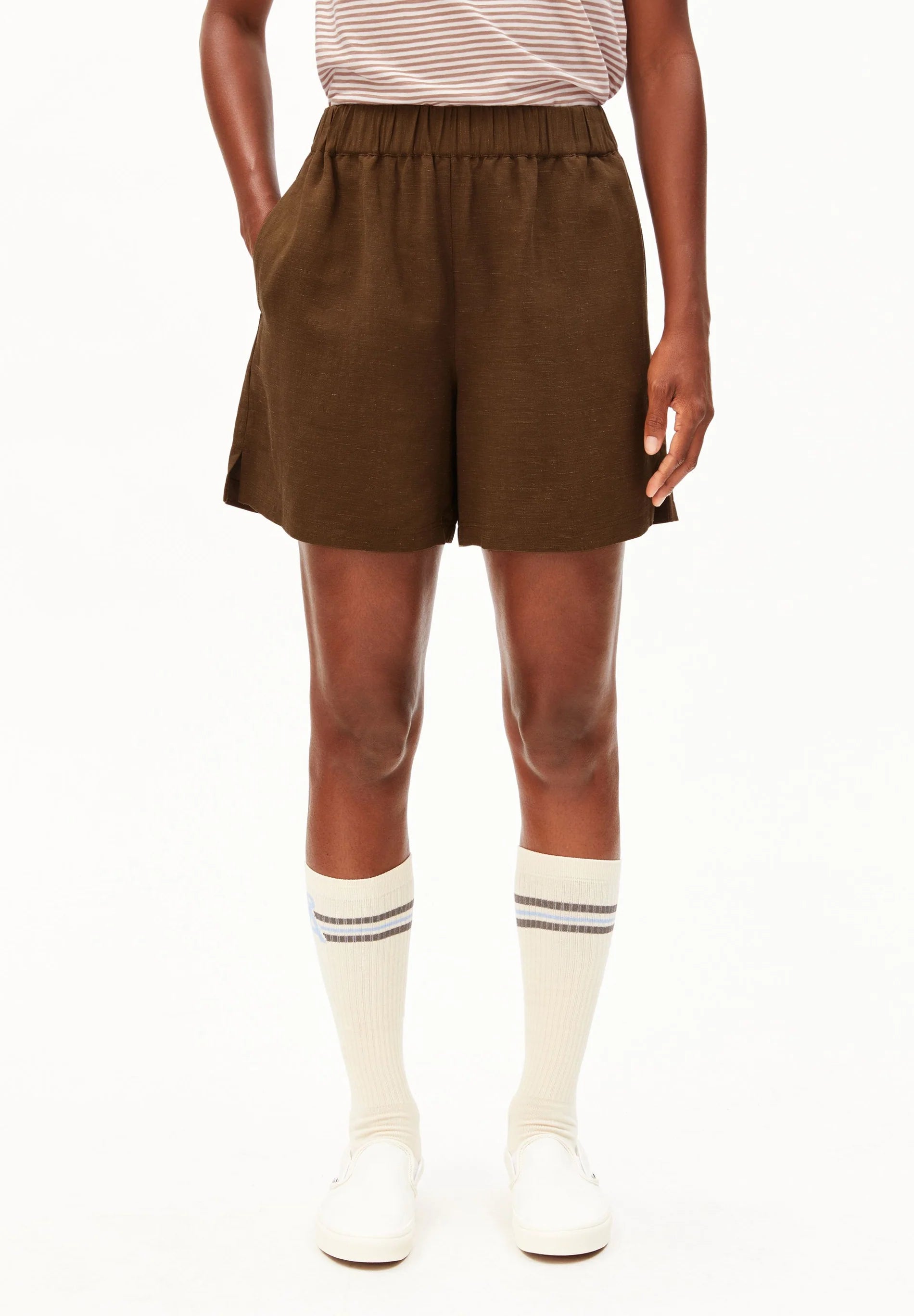 ArmedAngels - Linen Blend Pull On Short