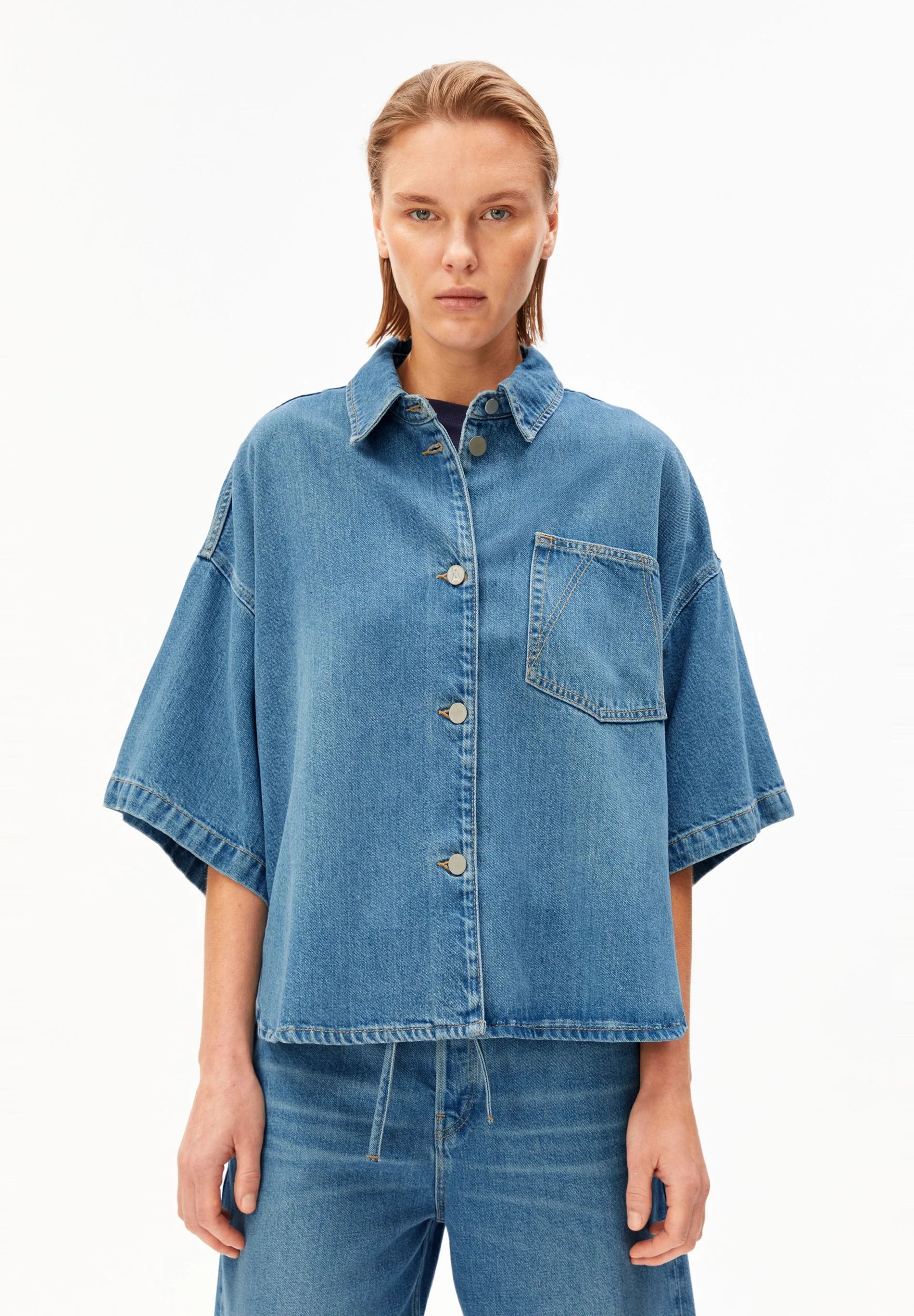ArmedAngels - Short Sleeve Denim Overshirt in Laguna