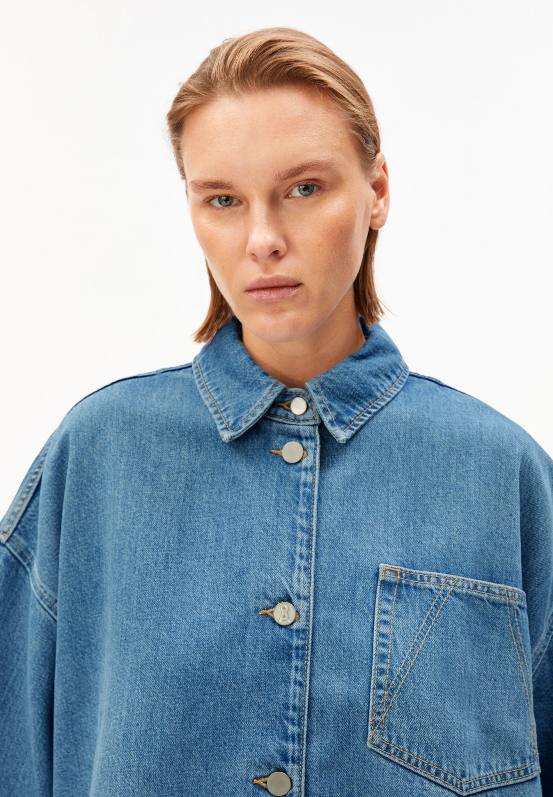 ArmedAngels - Short Sleeve Denim Overshirt in Laguna
