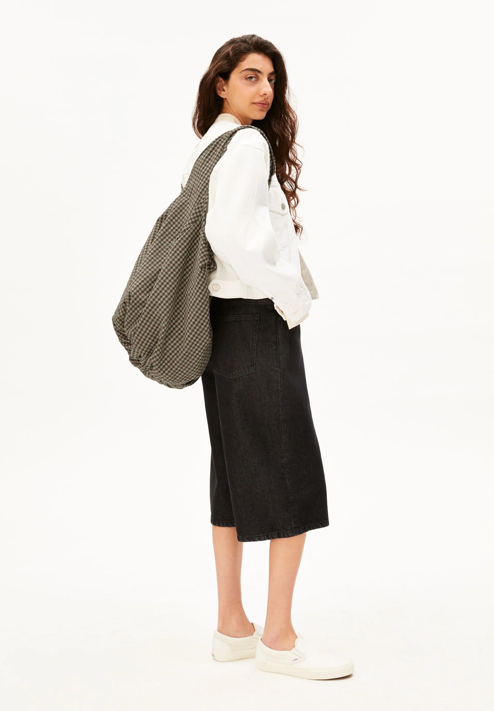 ArmedAngels - Vichy Seersucker Pouch Bag in Foam-Dried Palm