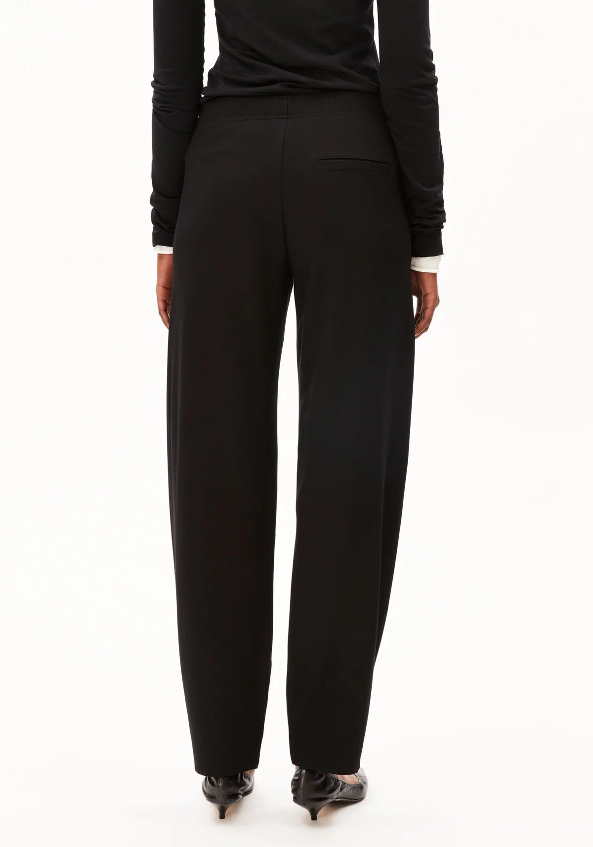 ArmedAngels - Basic Barrel Jersey Pant