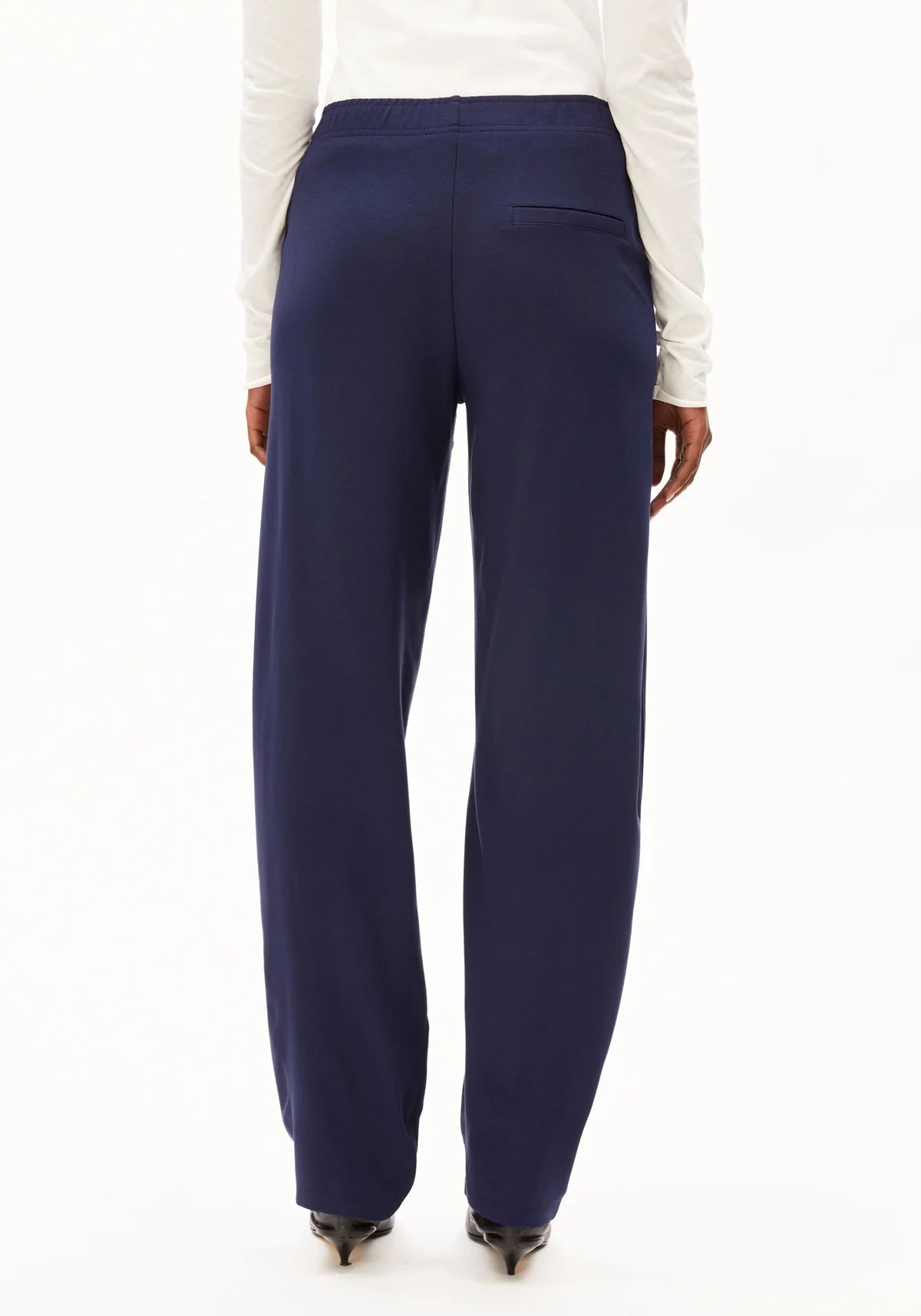 ArmedAngels - Basic Barrel Jersey Pant