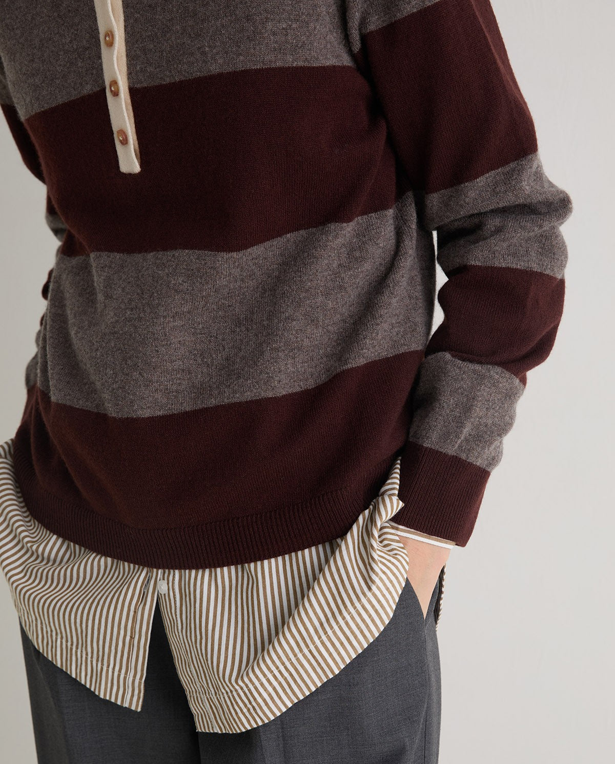 YERSE - Polo Neck Stripe Jumper in Marrón