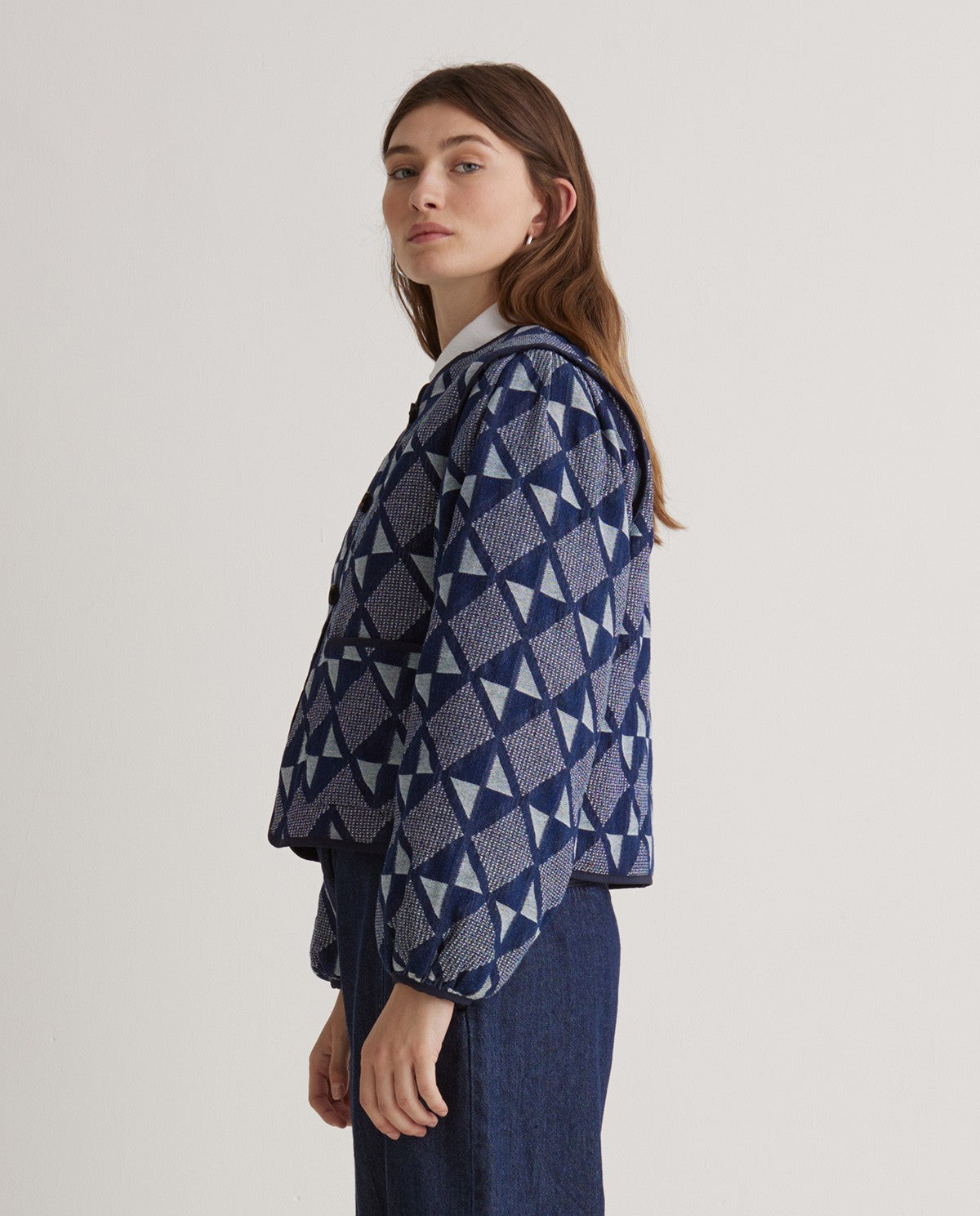 YERSE - Jacquard Short Jacket in Indigo