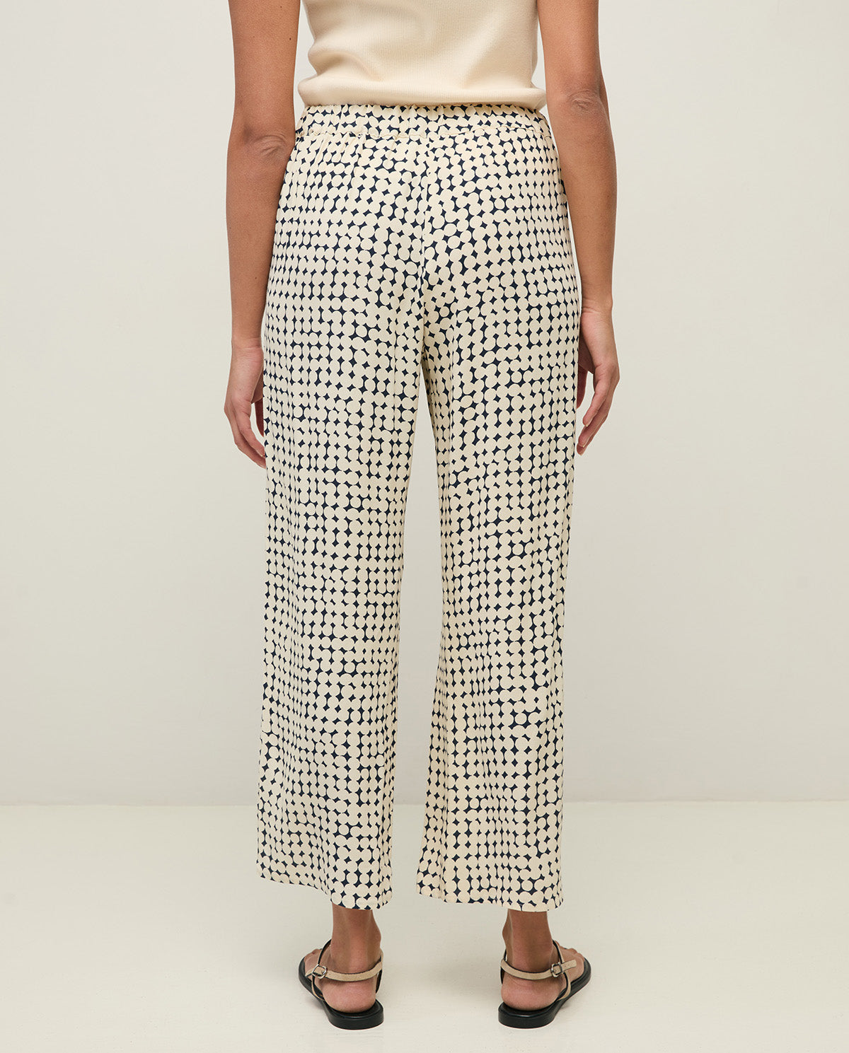 YERSE - Crepe Trousers in Navy Dots
