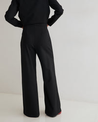 YERSE - High-Waist Elastic Trousers in Black
