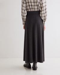 YERSE - Midi Full-Knit Skirt in Grey