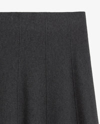 YERSE - Midi Full-Knit Skirt in Grey