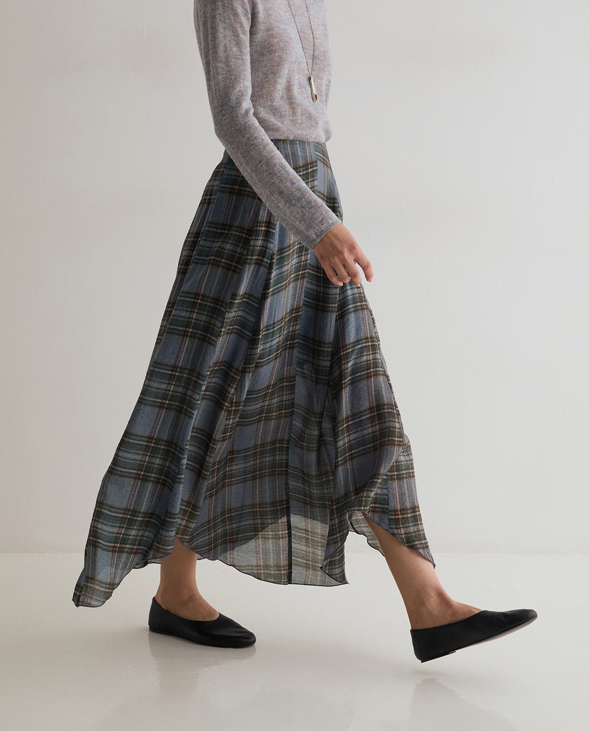 YERSE - Check-Print Skirt in Checks