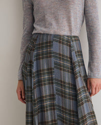 YERSE - Check-Print Skirt in Checks