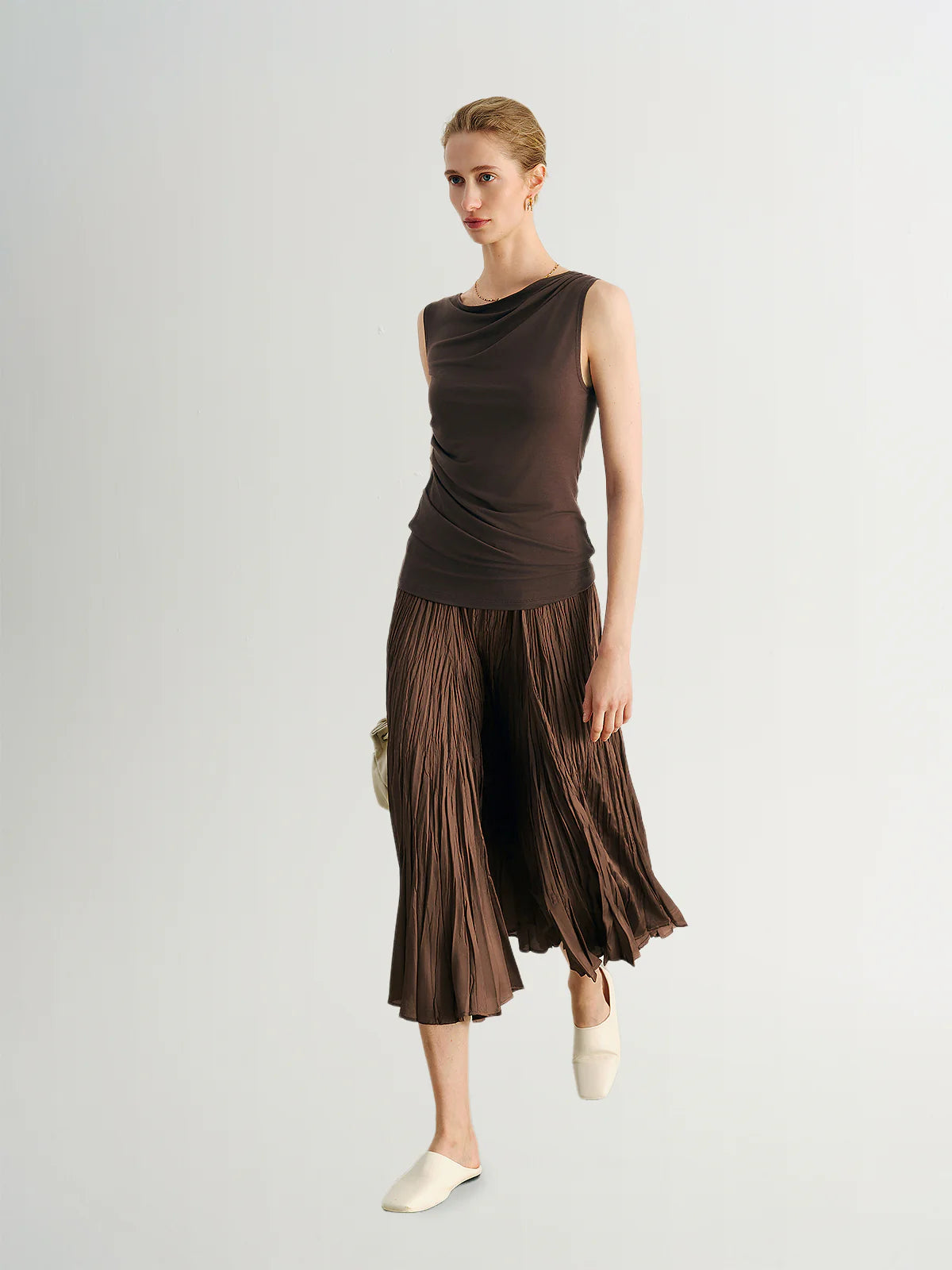 Meilleur Moment - Crinkle Skirt in Brown