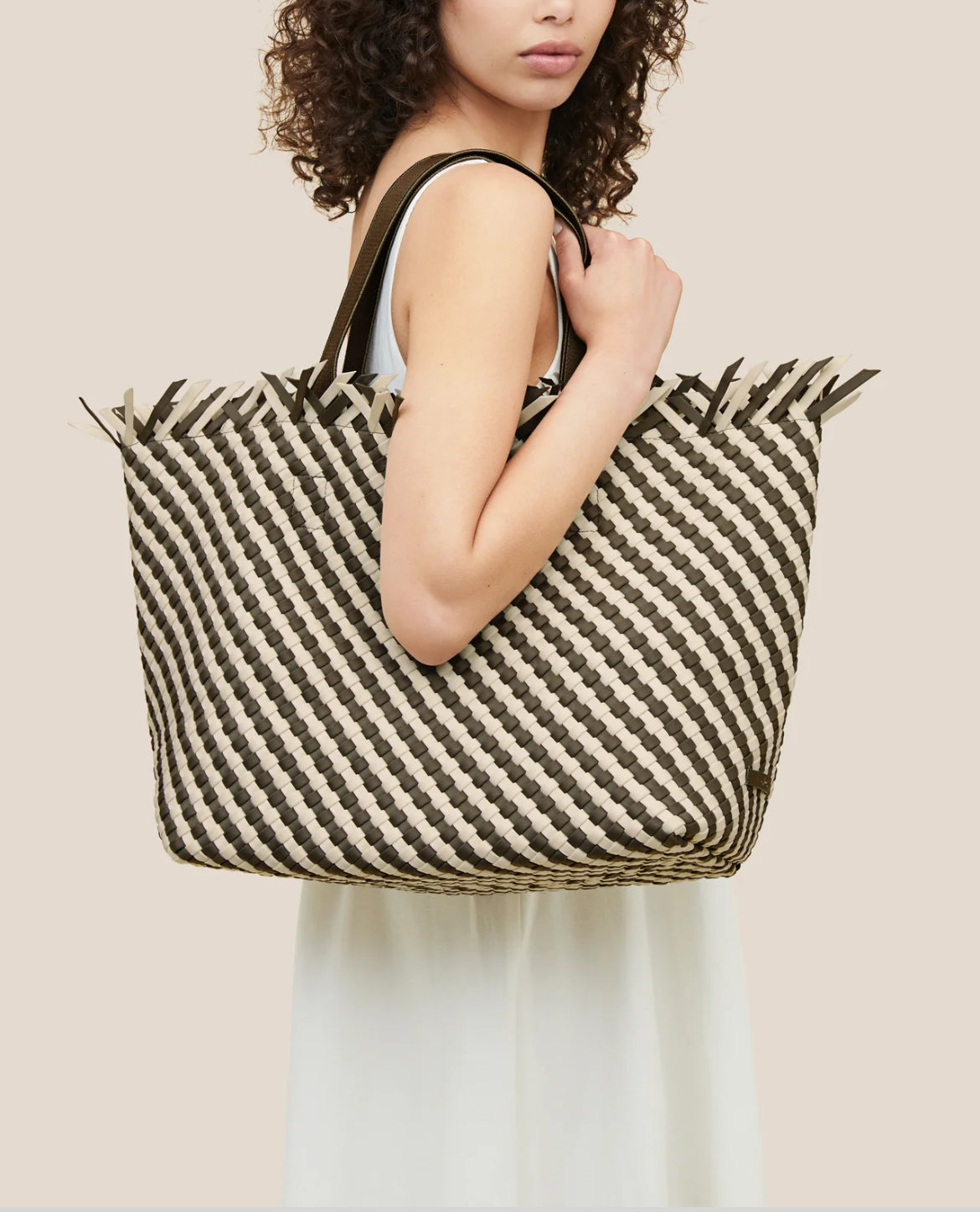 【NAGHEDI】大人気★Havana Large Tote 厳選7種 送料関税無料 NAGHEDI - Havana Large Tote in Carrara – Bernstein & Gold