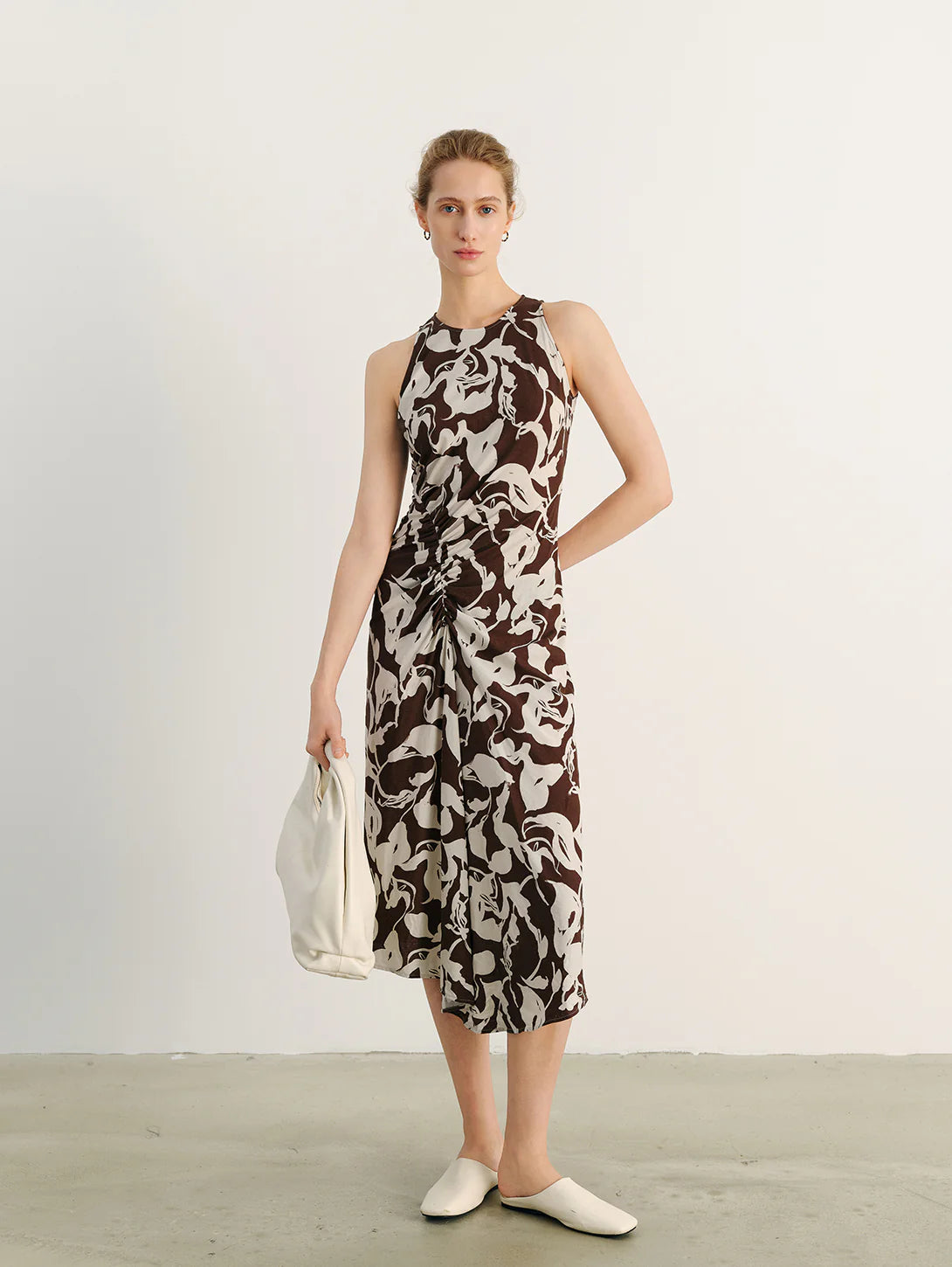 Meilleur Moment - Print Midi Sun Dress in Brown