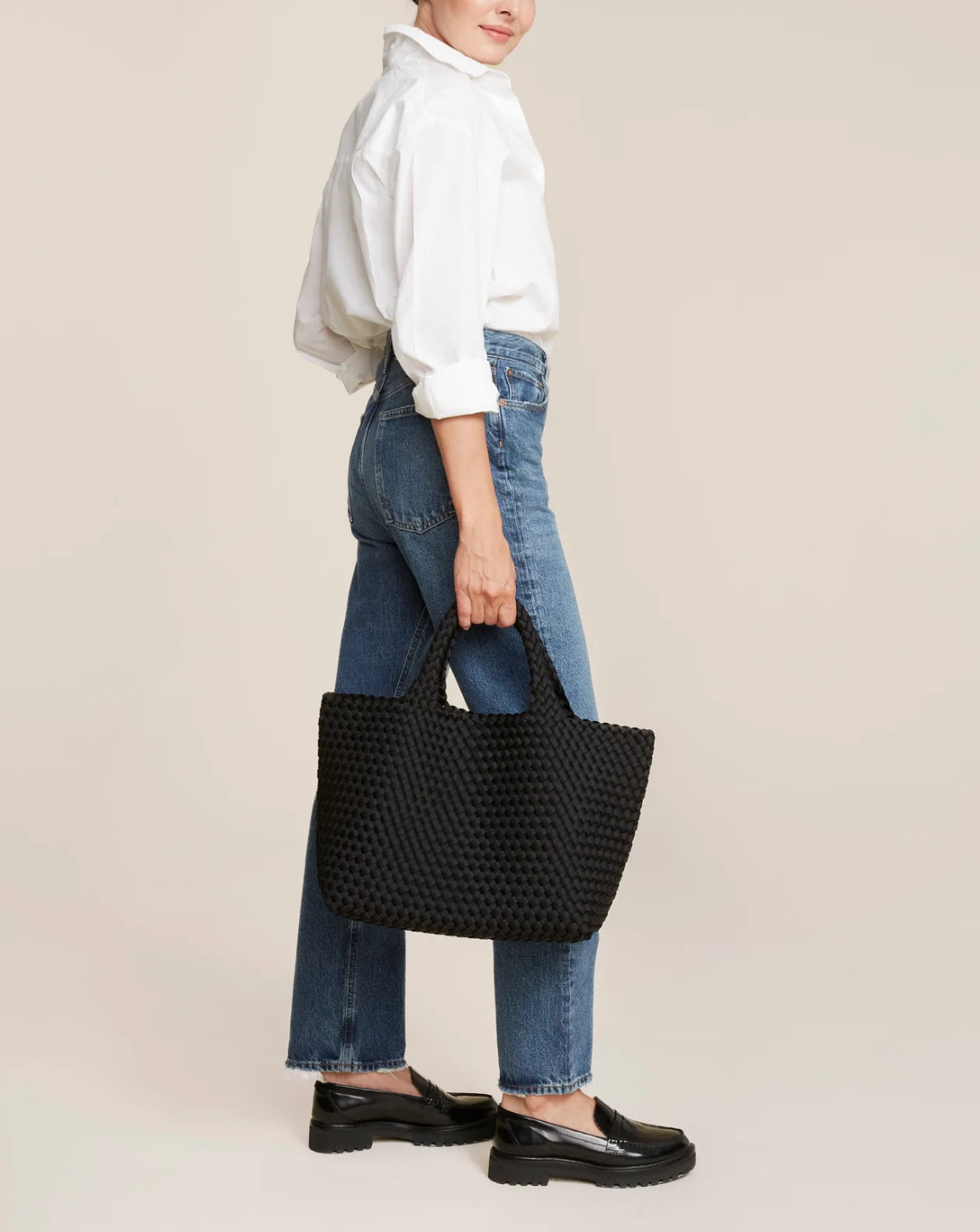 送関込み【NAGHEDI】大人気！ St. Barths Medium Tote St. Barths Medium Tote | Onyx