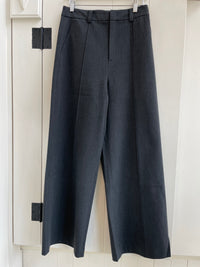 Meilleur Moment - Pleated Pants in Dark Grey