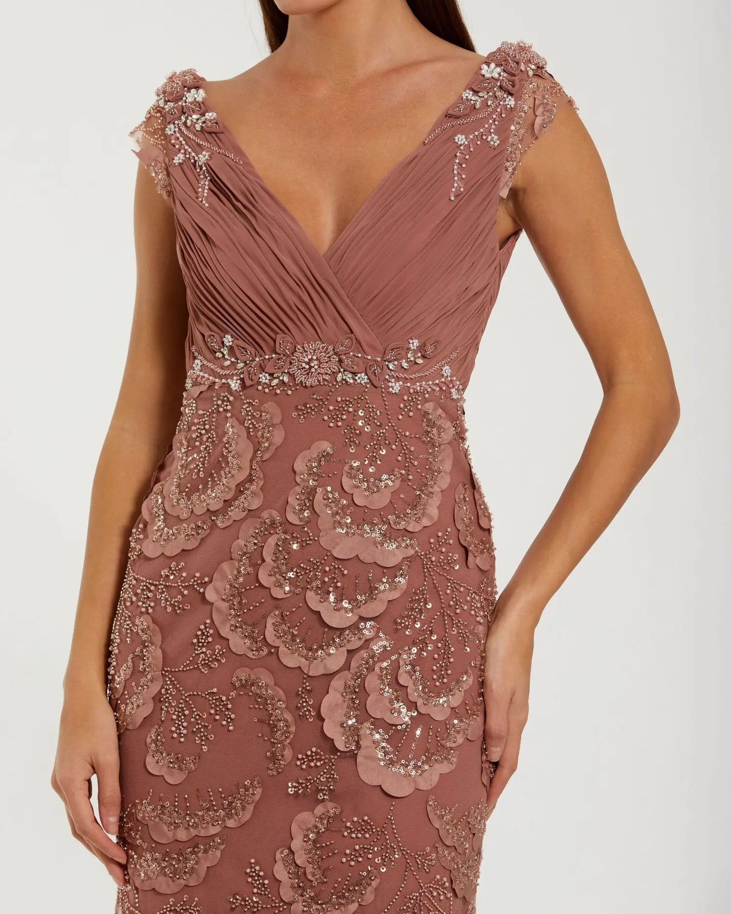 Mac Duggal - Floral Beaded Chiffon V-Neck Gown in Rose