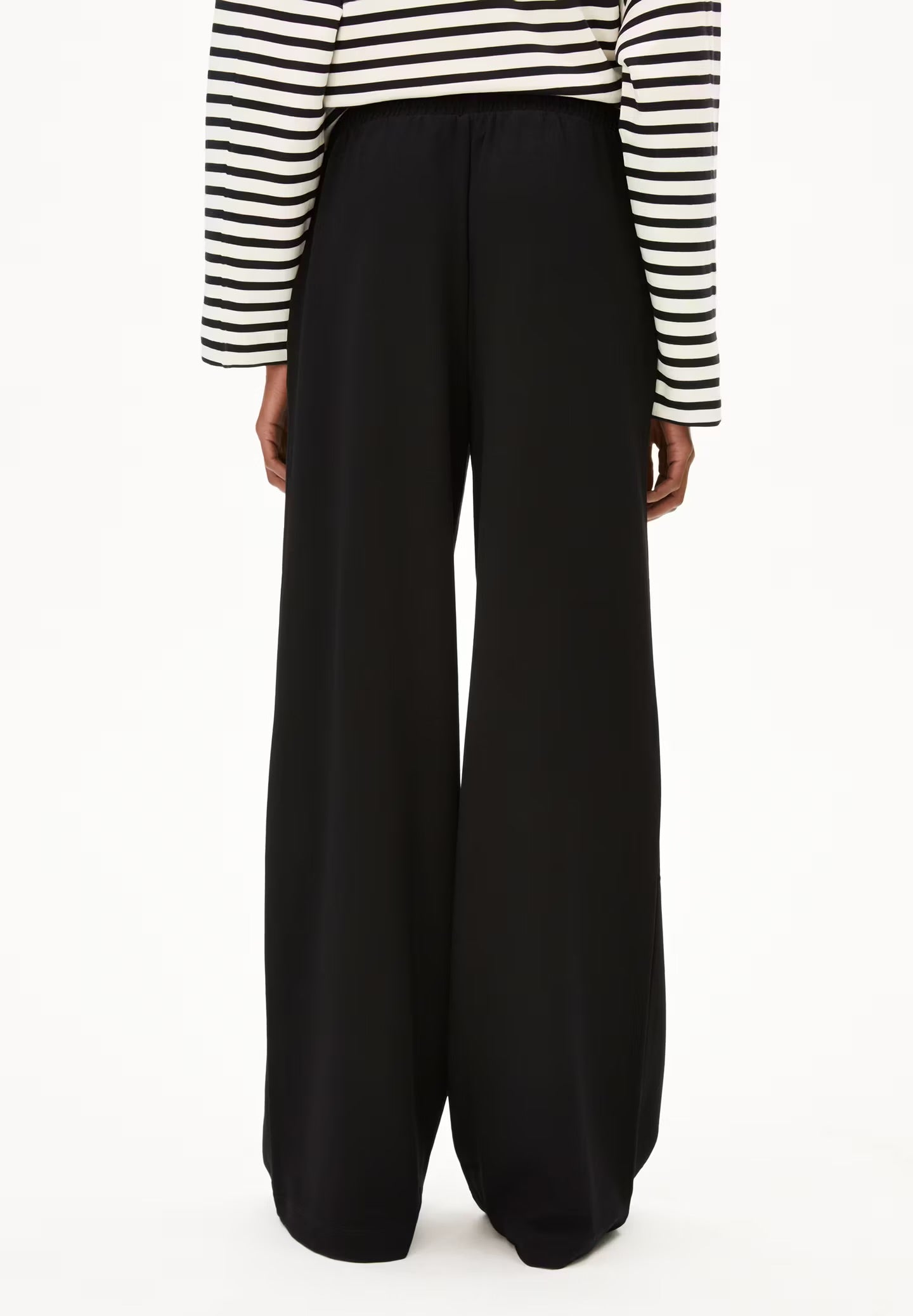ArmedAngels - Himaari Jersey Pant in Black