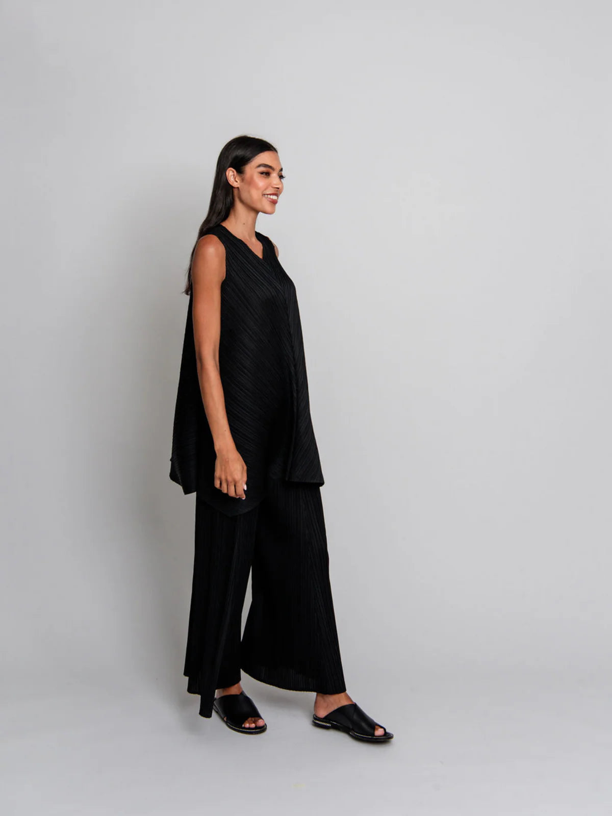 Alquema - Simply Pleat Swing Pant
