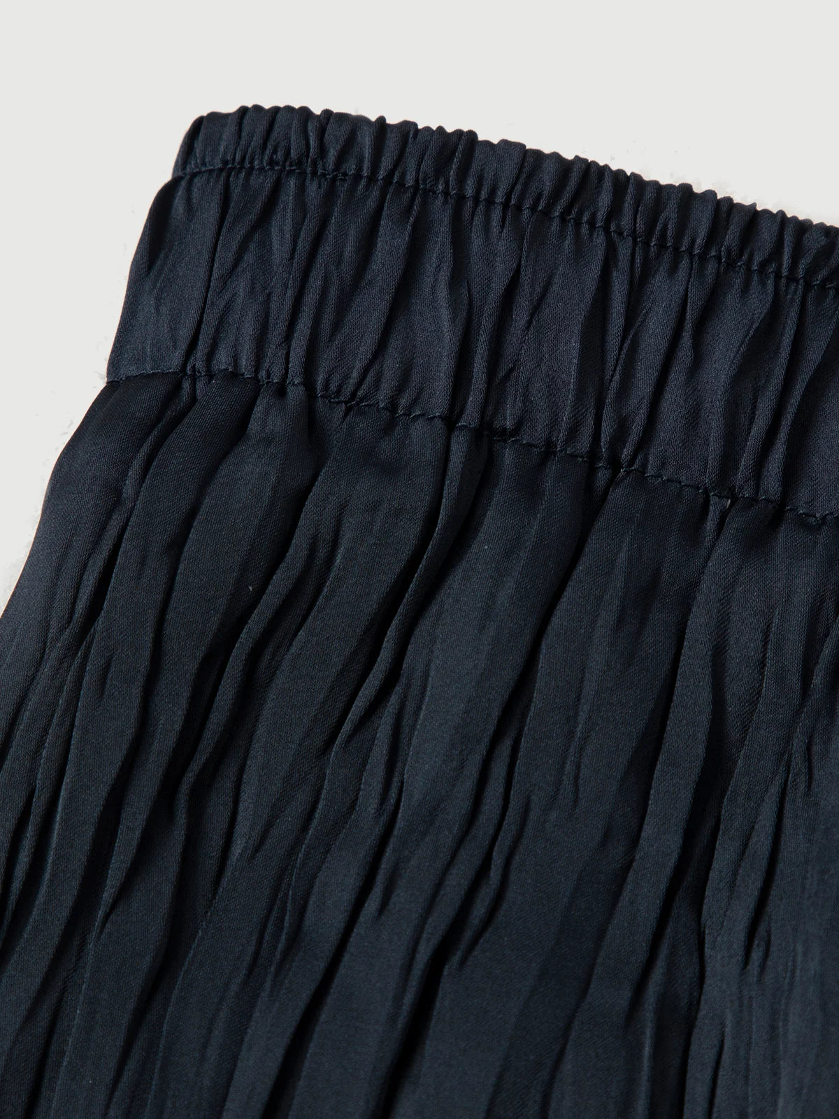Meilleur Moment - Crinkle Skirt in Navy